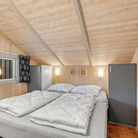 Hithin - 800m From The Sea By Interhome Bøtø By